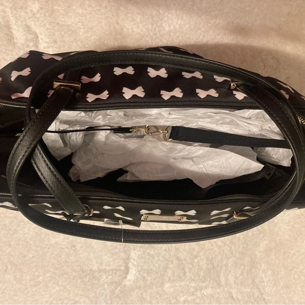 Kate Spade Black and Cream Margareta baby bag/ Wilson Road Bow design NWT